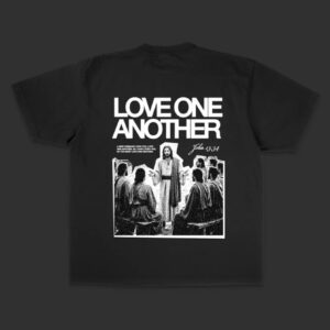 Polera "Love one another"