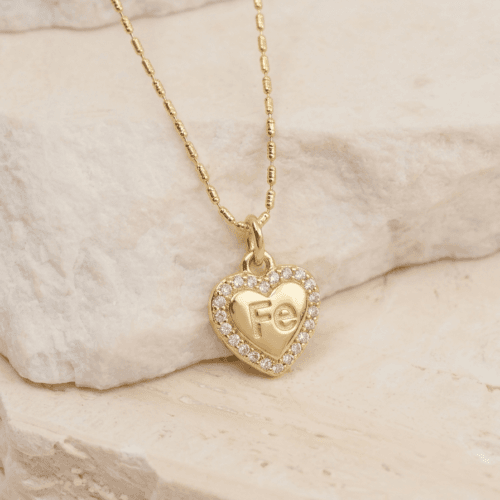 Collar Fe corazón