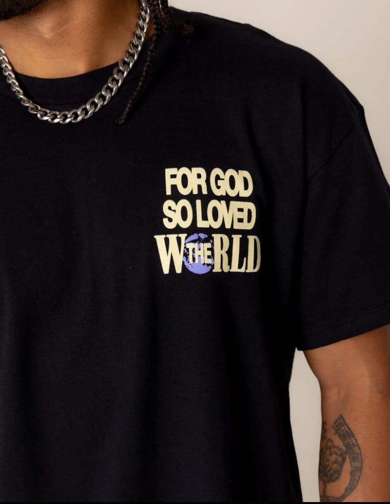 Polera “For God So Loved the World” - Imagen 2